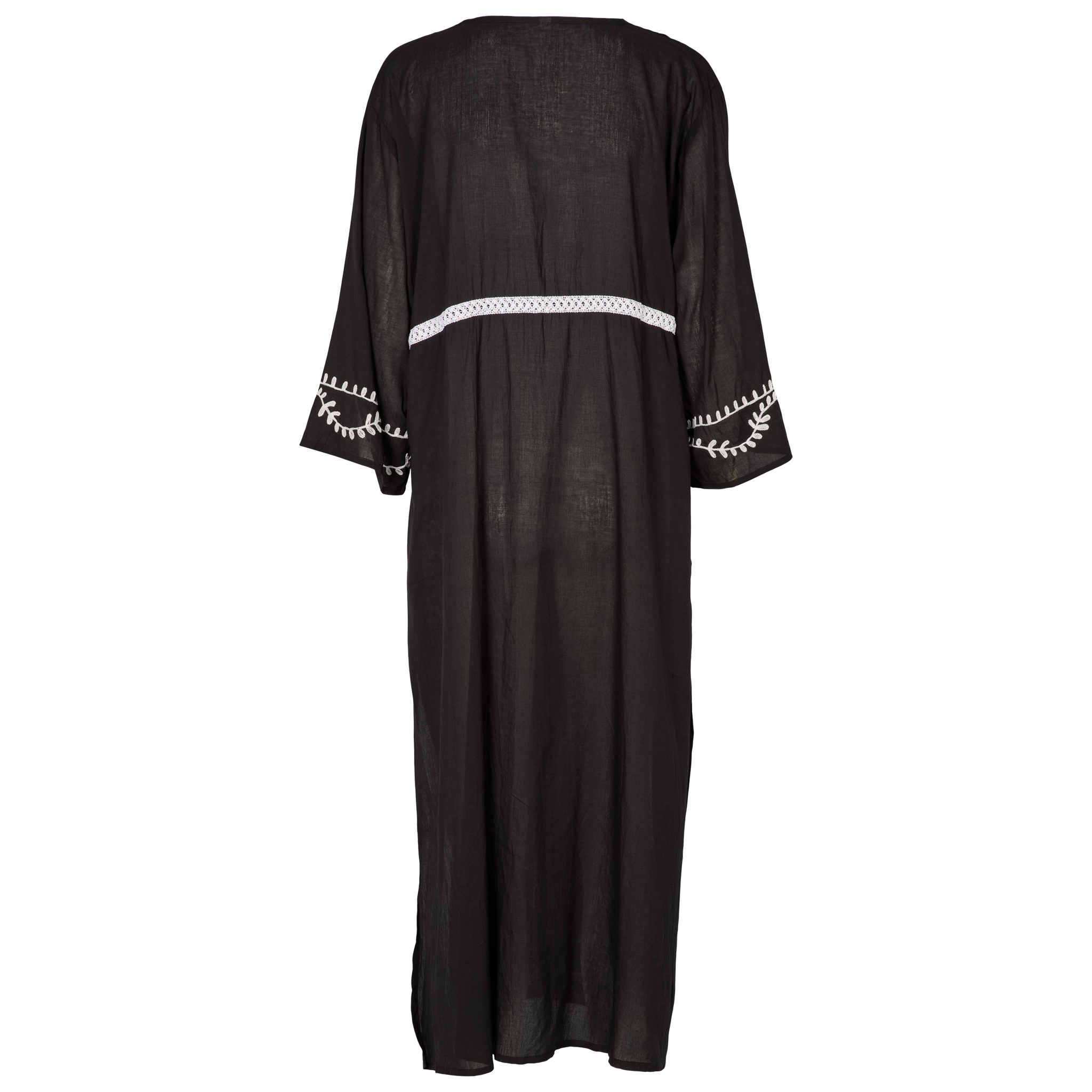 Sort kaftan med hvidt broderi og bindebånd i taljen