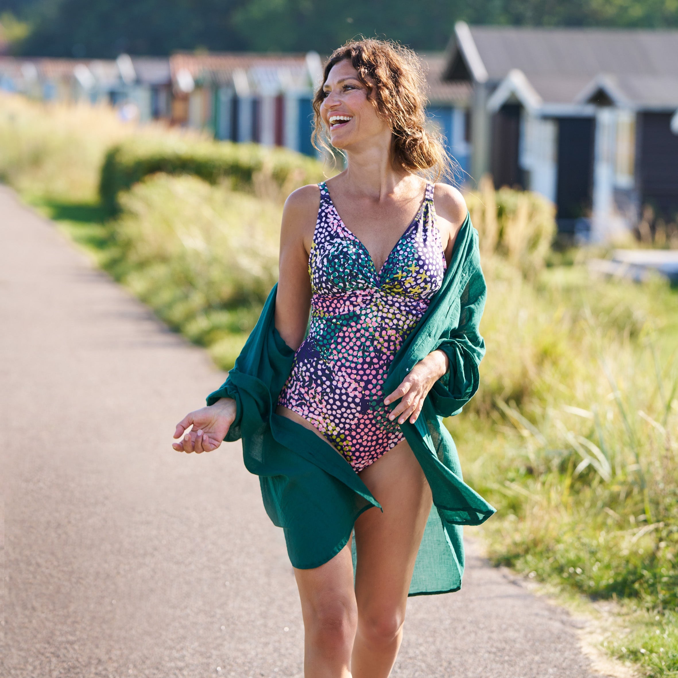 Nura swimsuit gold - Summer feelings