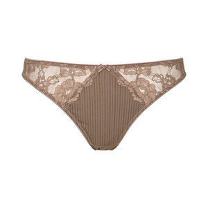 Olivia string Brown Sand forfra